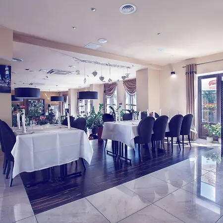 Hotel Niemcza Winnica & Spa-3